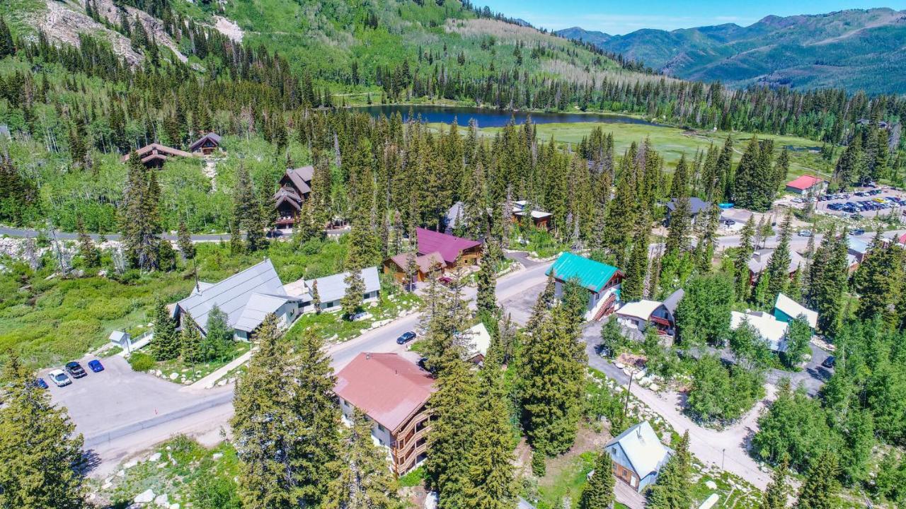 Powder Hound 1 Bedroom Brighton Chalet Εξωτερικό φωτογραφία