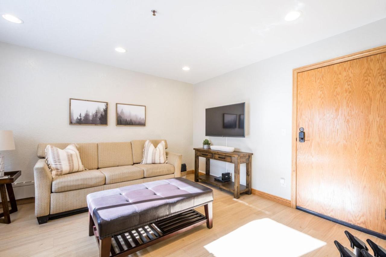Powder Hound 1 Bedroom Brighton Chalet Εξωτερικό φωτογραφία
