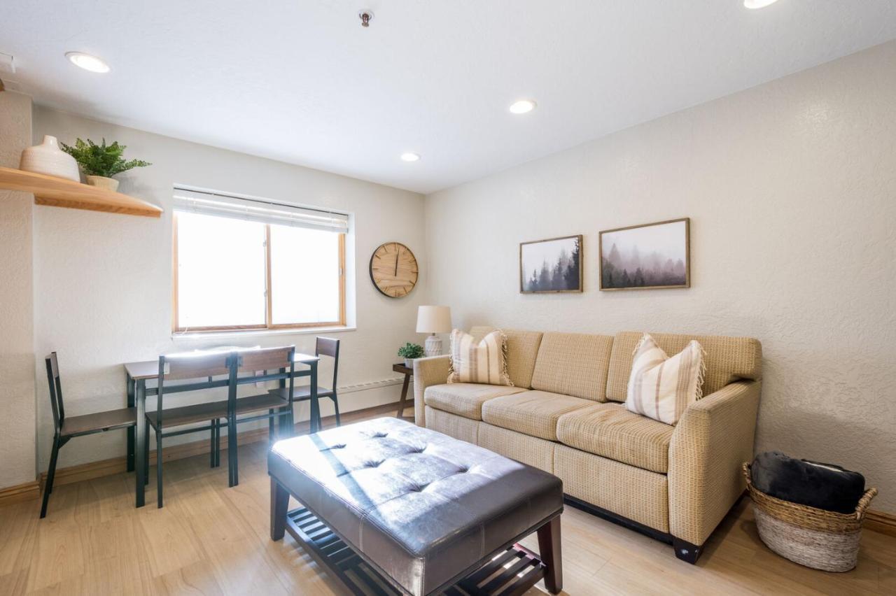 Powder Hound 1 Bedroom Brighton Chalet Εξωτερικό φωτογραφία